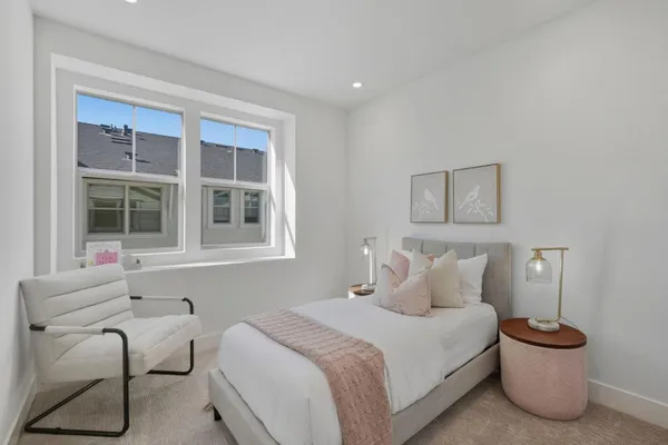 $1,088,000 | Oak Circle, Walnut Creek, CA 94597