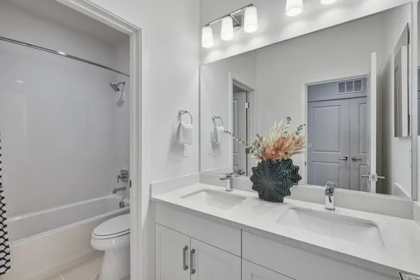 $1,088,000 | Oak Circle, Walnut Creek, CA 94597