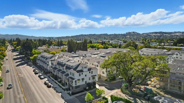 $1,088,000 | Oak Circle, Walnut Creek, CA 94597
