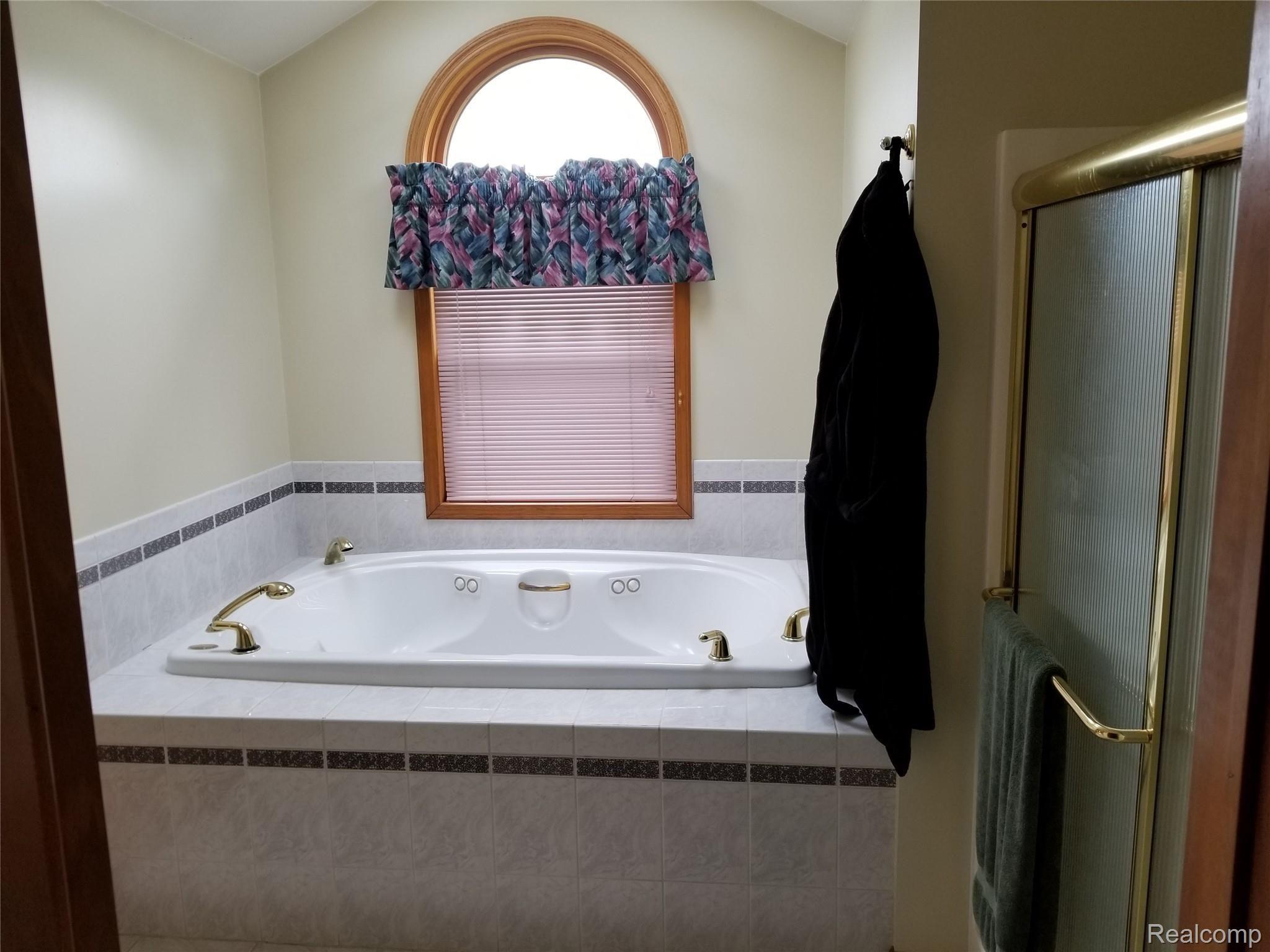 5865 Genesee Road Lapeer, MI 48446 - Photo 10 of 42 20190521_165017.jpg