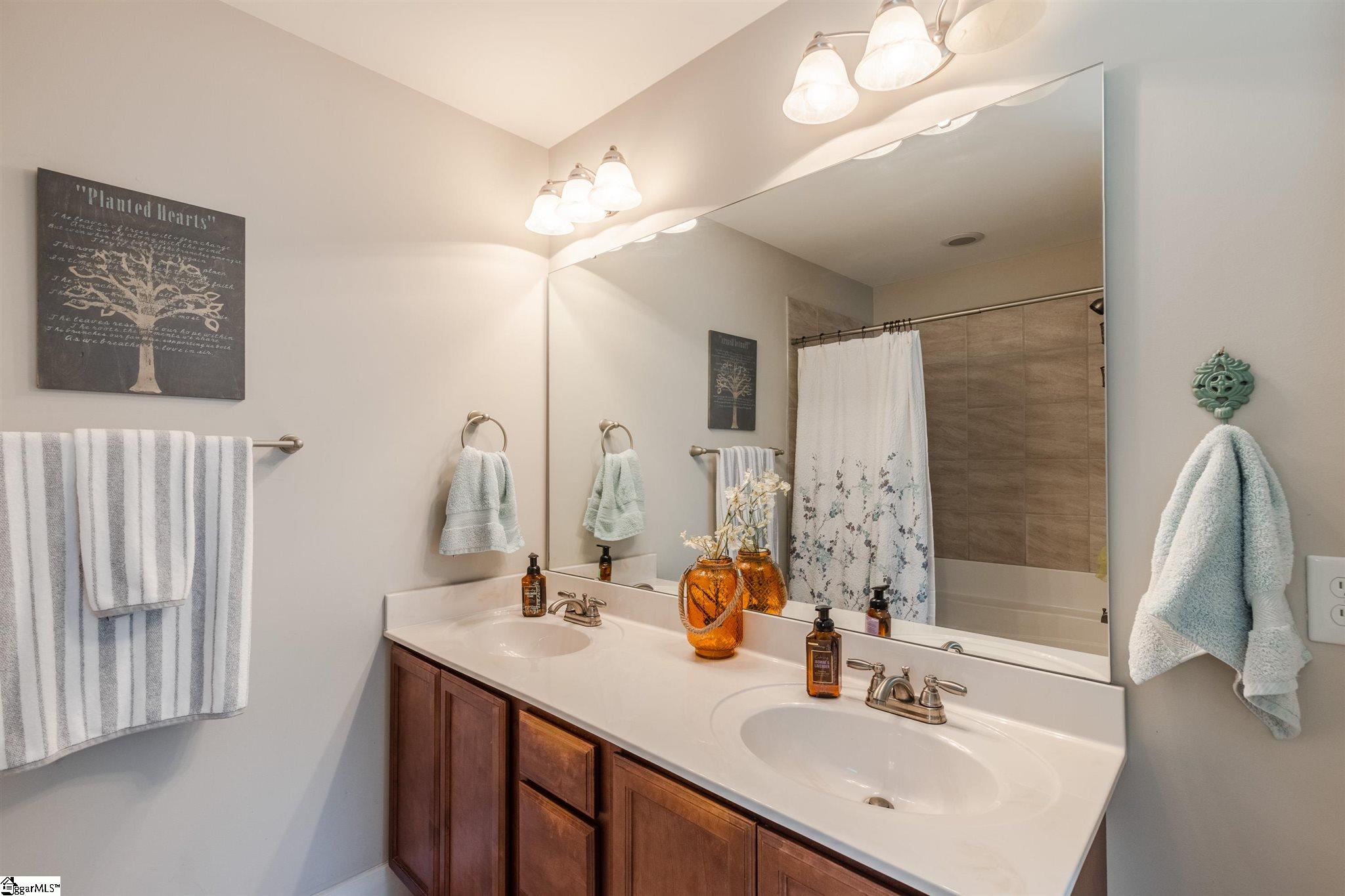 105 Malibu Road Liberty, SC 29657 - Photo 13 of 26 Gallery Image 13