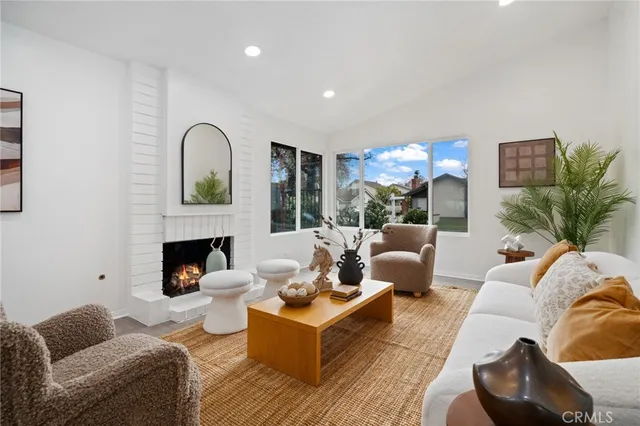 $888,000 | 2181 Maple Court, Tustin, CA 92780