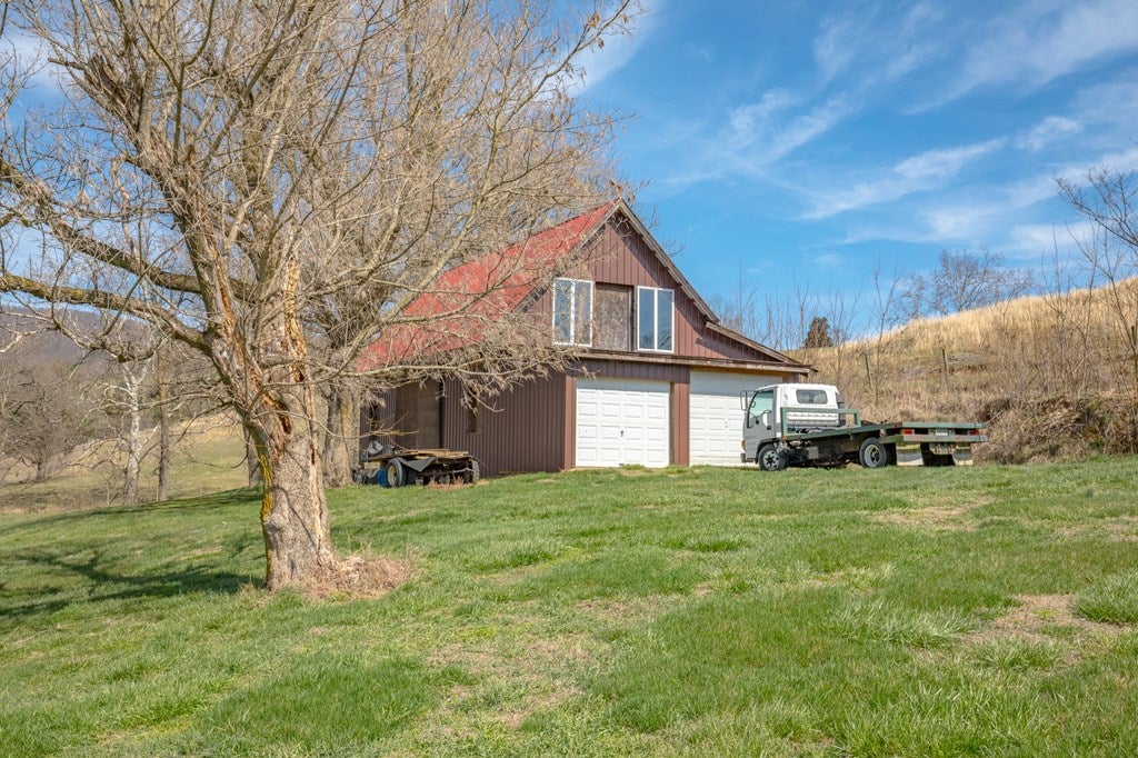 379 Spring Branch Road Marion, VA 24354 - Photo 42 of 46 Gallery Image 42