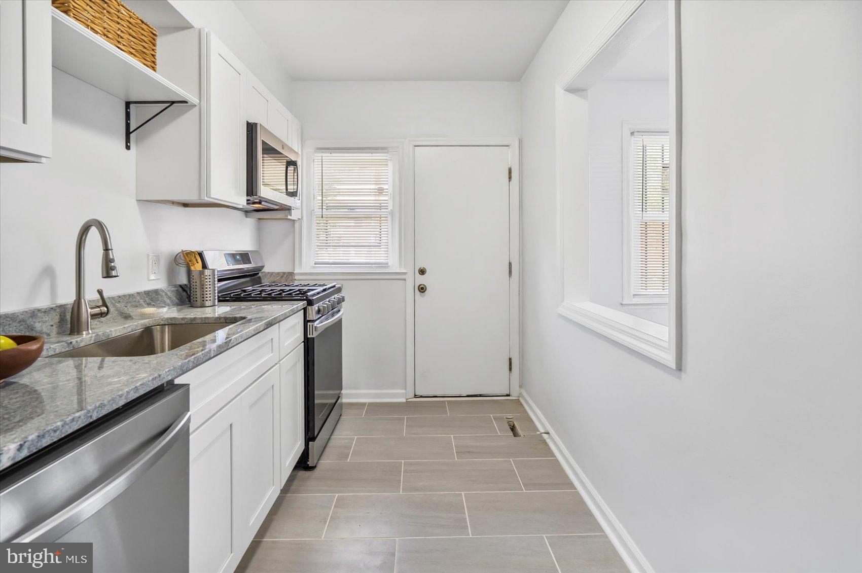 4603 Marble Hall Road Baltimore, MD 21239 - Photo 18 of 46