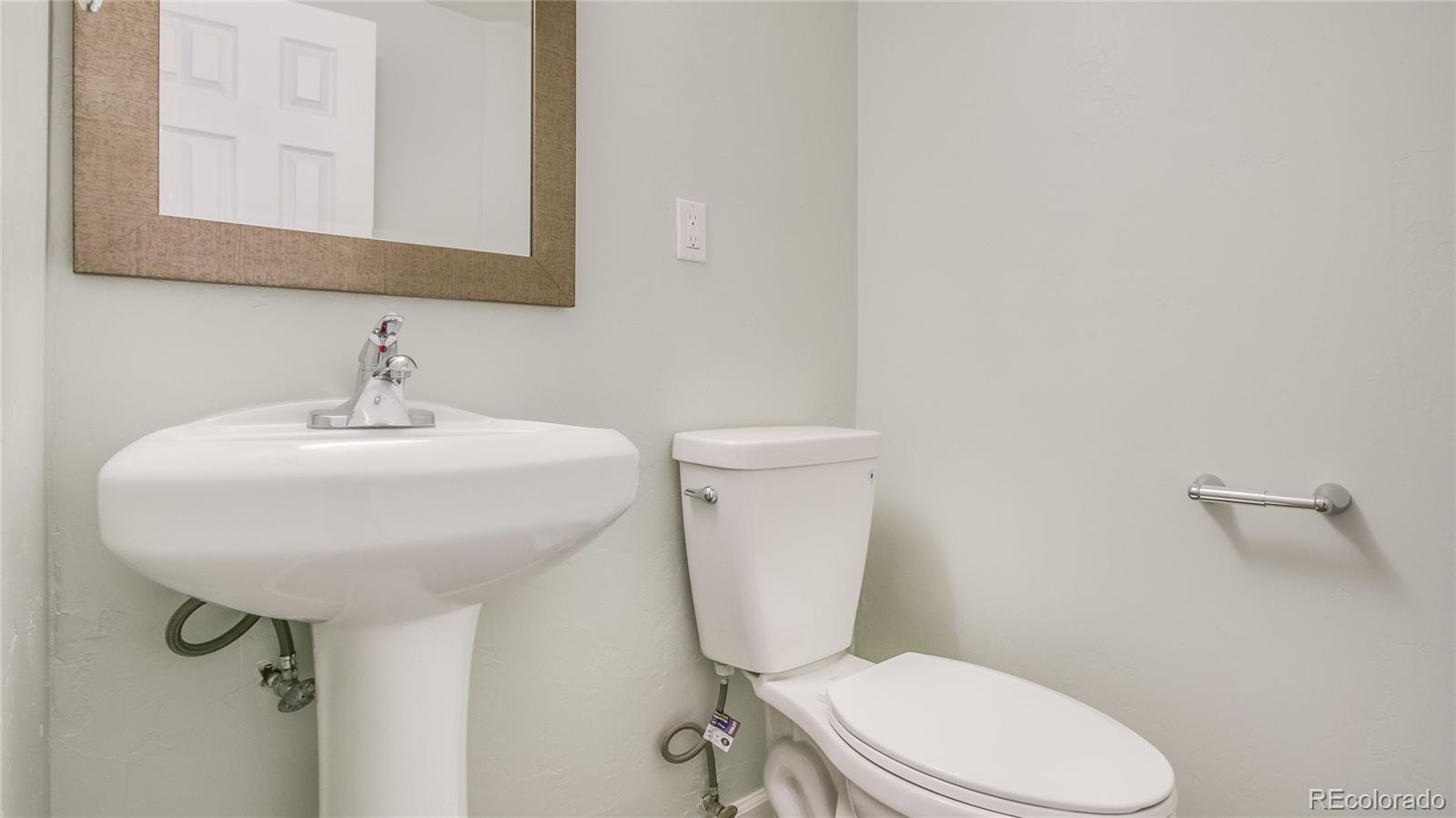 827 Raleigh Street Denver, CO 80204 - Photo 17 of 20 Gallery Image 17