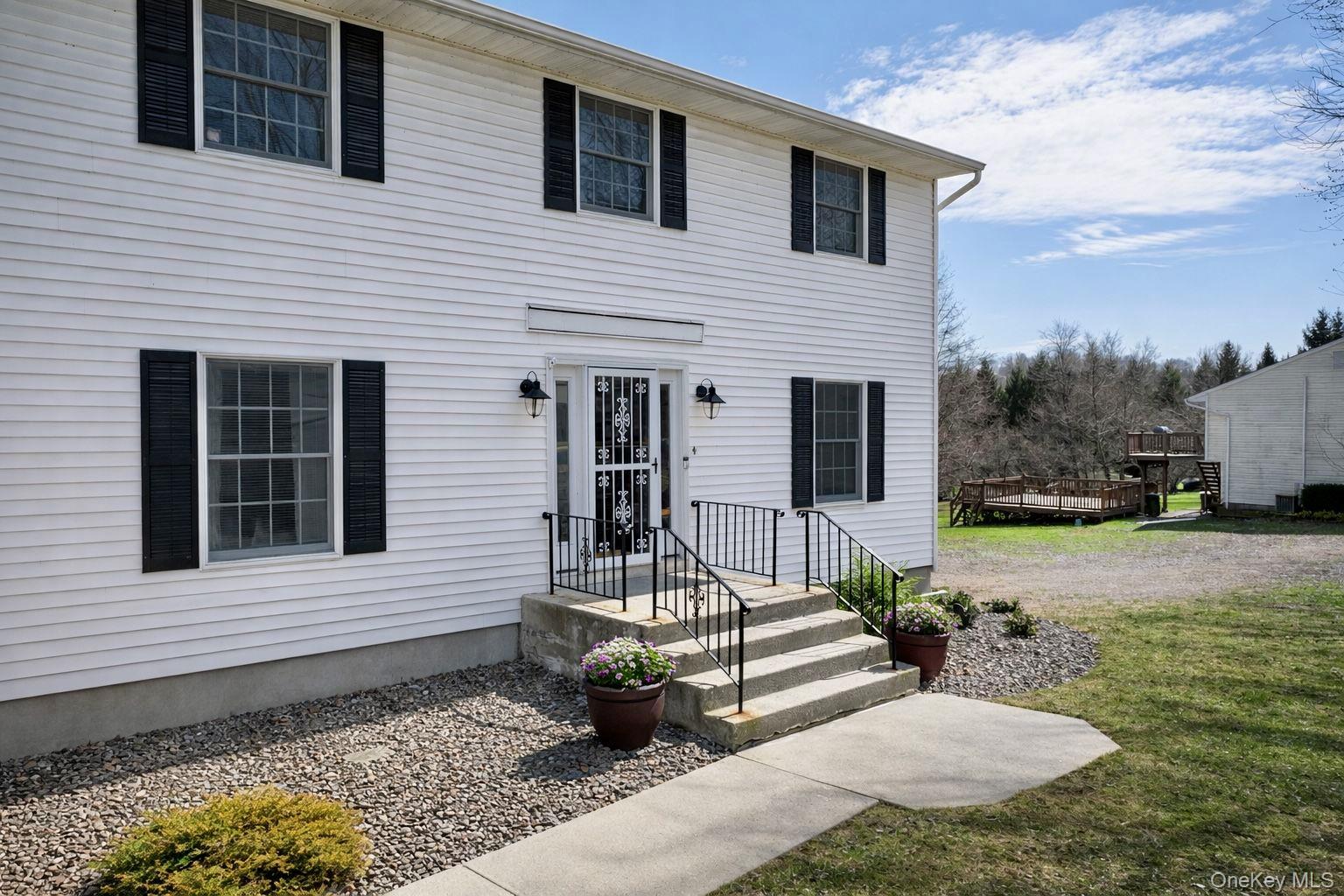 20 Day Road Campbell Hall, NY 10916 - Photo 2 of 44