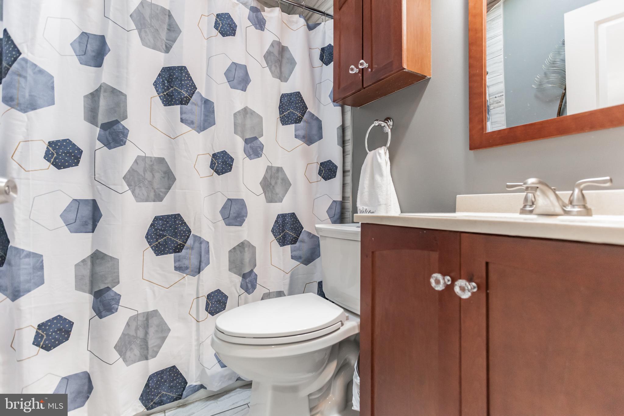 99 Border Rock Road Levittown, PA 19057 - Photo 21 of 30 Gallery Image 21