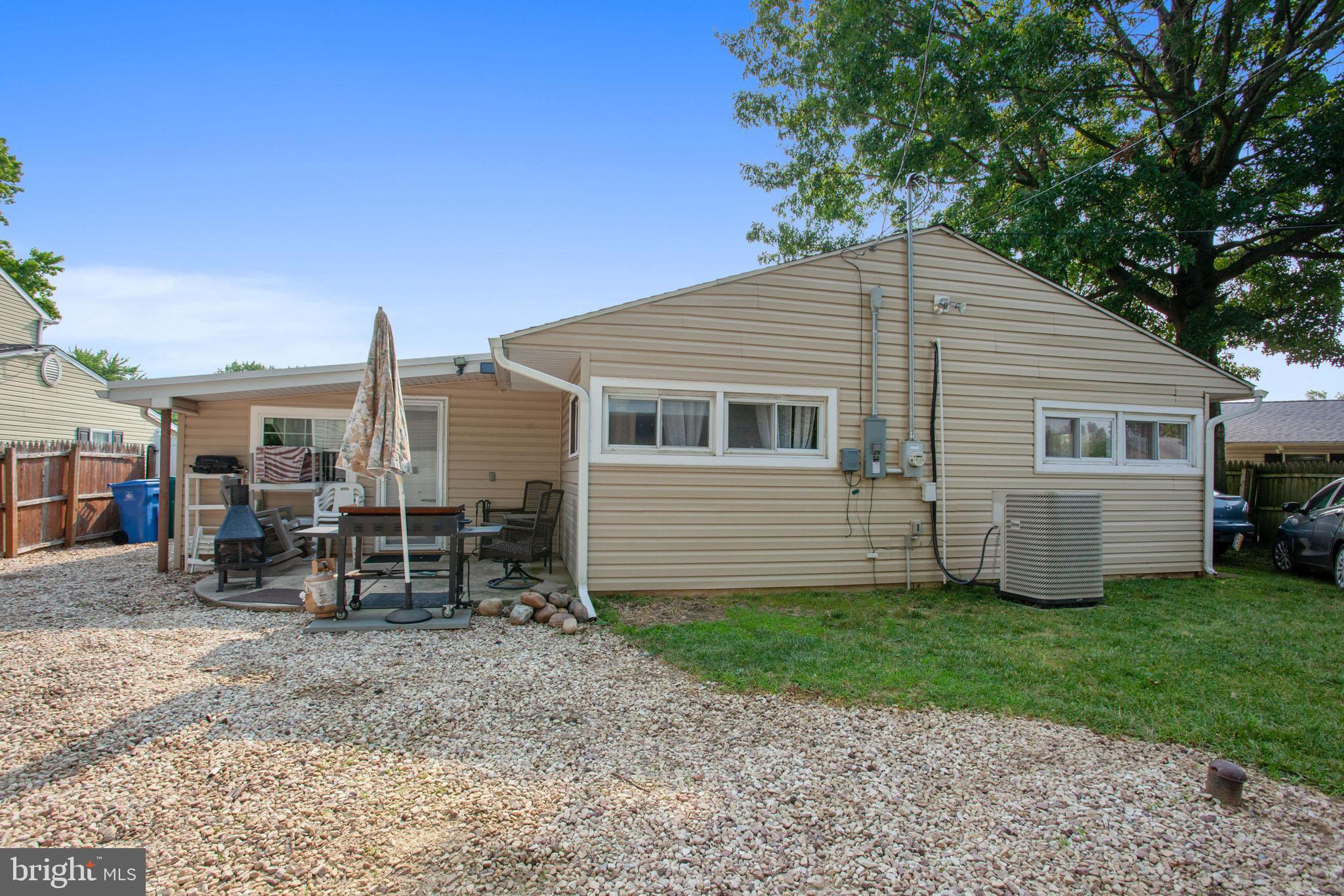 99 Border Rock Road Levittown, PA 19057 - Photo 29 of 30 Gallery Image 29