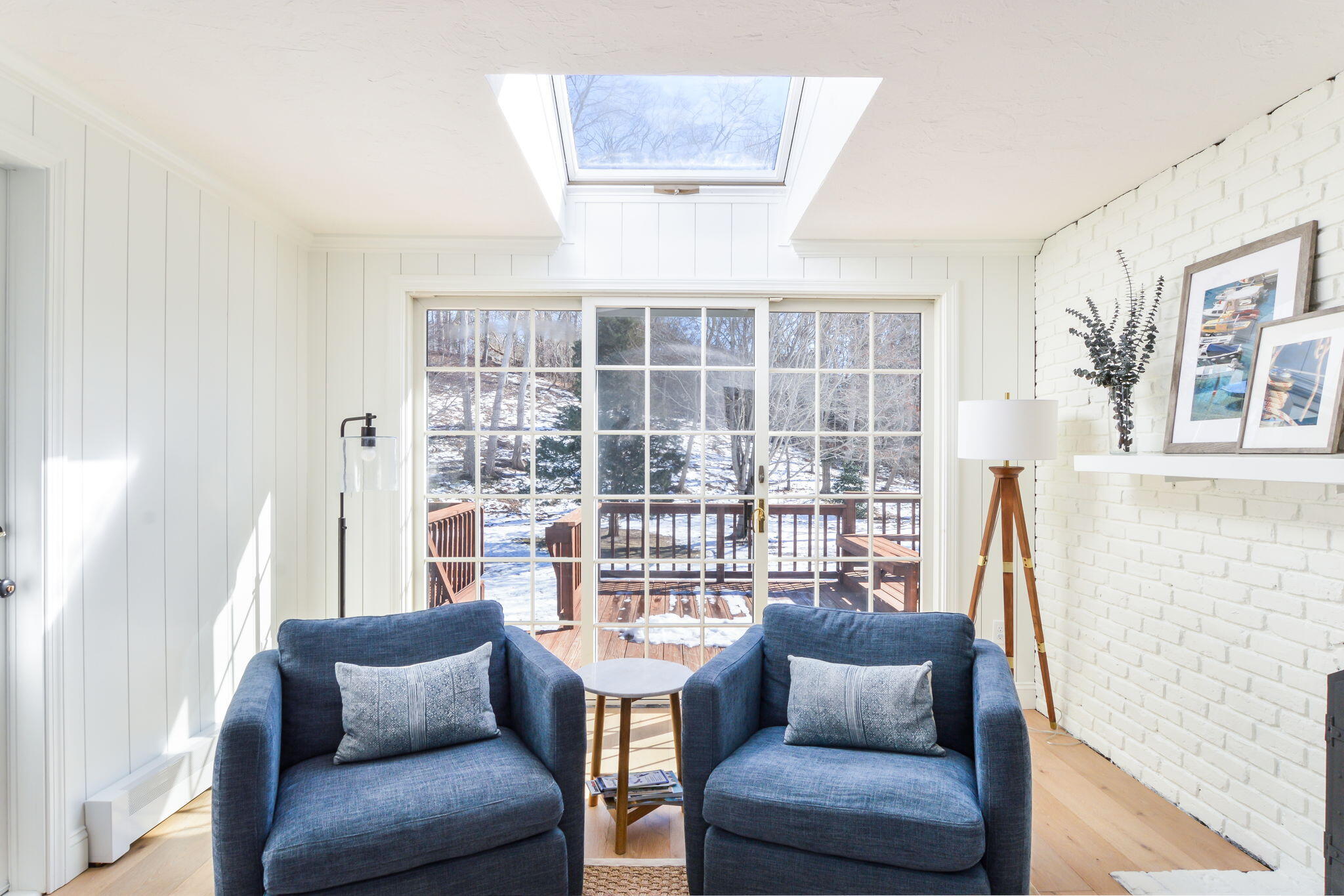 15 Marvin Circle Falmouth, MA 02540 - Photo 17 of 47 a living room with furniture and a large window