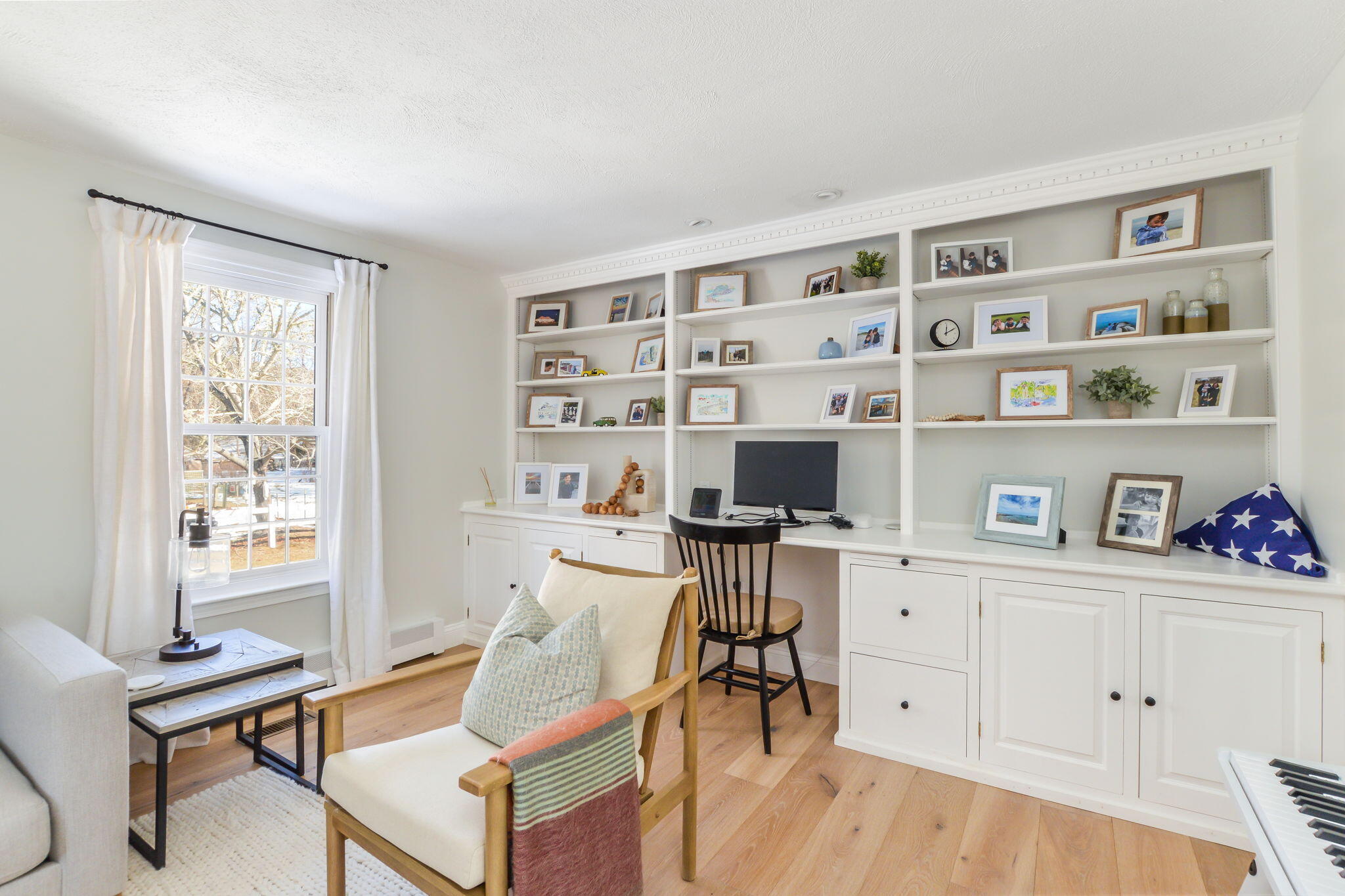 15 Marvin Circle Falmouth, MA 02540 - Photo 7 of 47 a workspace with furniture and a bookshelf