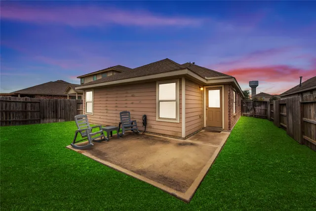 $299,500 | 10127 Lilac Croft Lane, Richmond, TX 77406