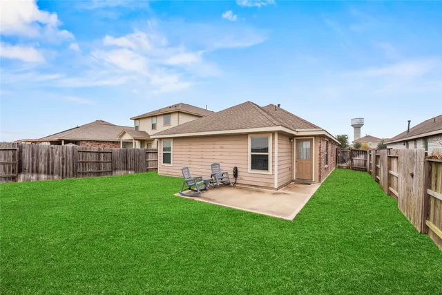 $299,500 | 10127 Lilac Croft Lane, Richmond, TX 77406