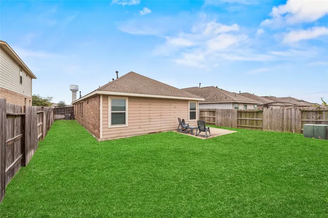 $299,500 | 10127 Lilac Croft Lane, Richmond, TX 77406