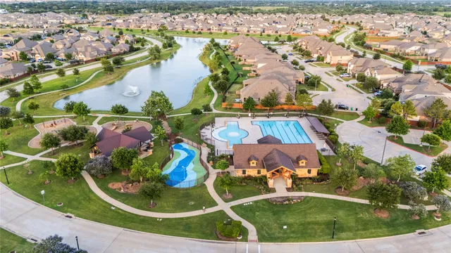 $299,500 | 10127 Lilac Croft Lane, Richmond, TX 77406