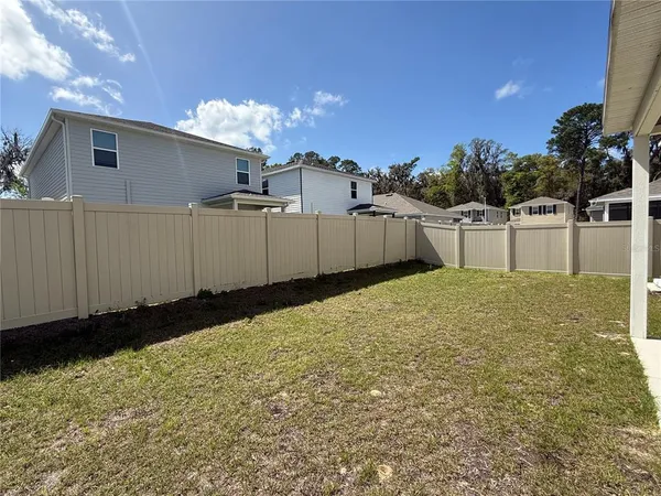 $2,600 | 5149 Southwest 48th Lane, Gainesville, FL 32608