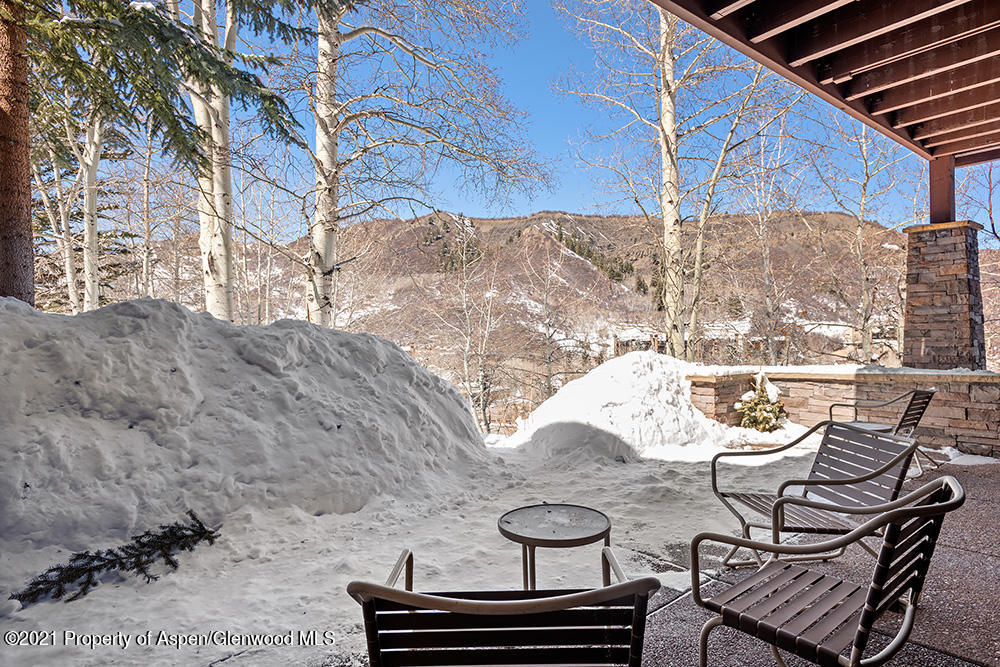 800 Ridge Road, Unit 13 Snowmass Village, CO 81615 - Photo 15 of 23 a outdoor view with sitting space