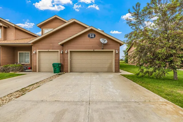 $378,500 | 34 Mangum Circle, Unit 8, Donnelly, ID 83615