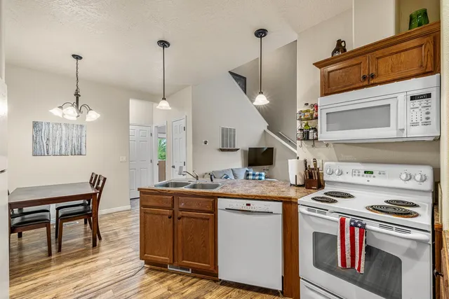 $378,500 | 34 Mangum Circle, Unit 8, Donnelly, ID 83615