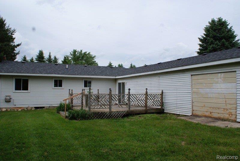 1380 Haines Road Lapeer, MI 48446 - Photo 2 of 19 DSC08941.JPG