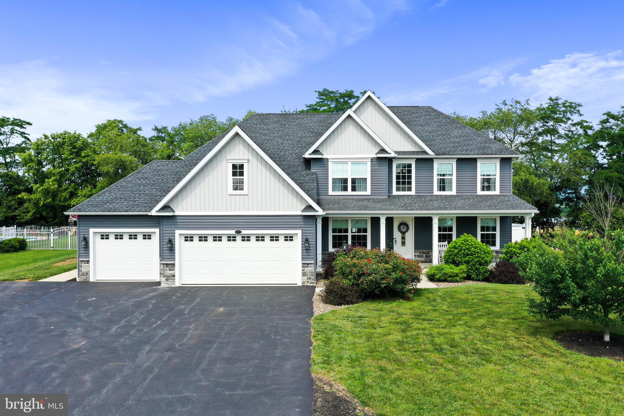 This home offers 4 bedrooms & 3.5 baths!