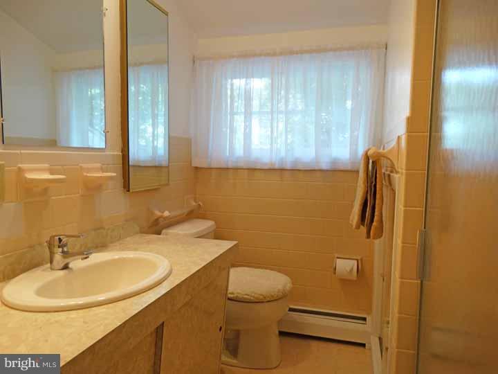 1721 Aidenn Lair Road Dresher, PA 19025 - Photo 19 of 22 Bathroom