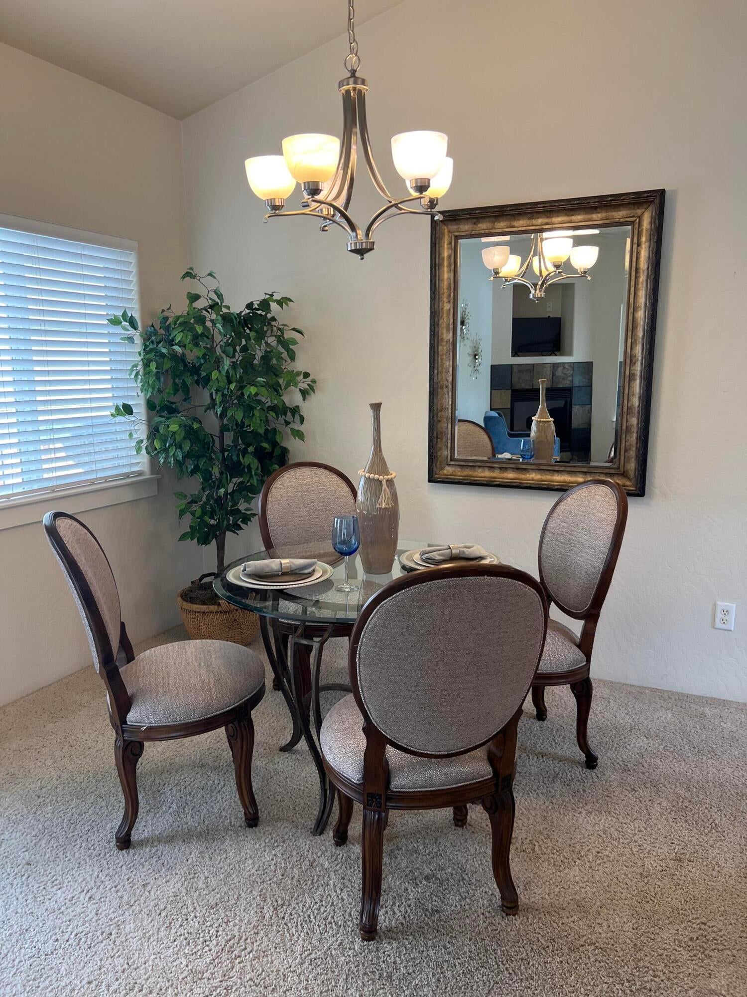 1623 Lithia Way Talent, OR 97540 - Photo 8 of 28 dining