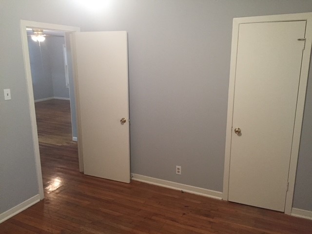 705 Franklin Boulevard Austin, TX 78751 - Photo 18 of 19 bed to living