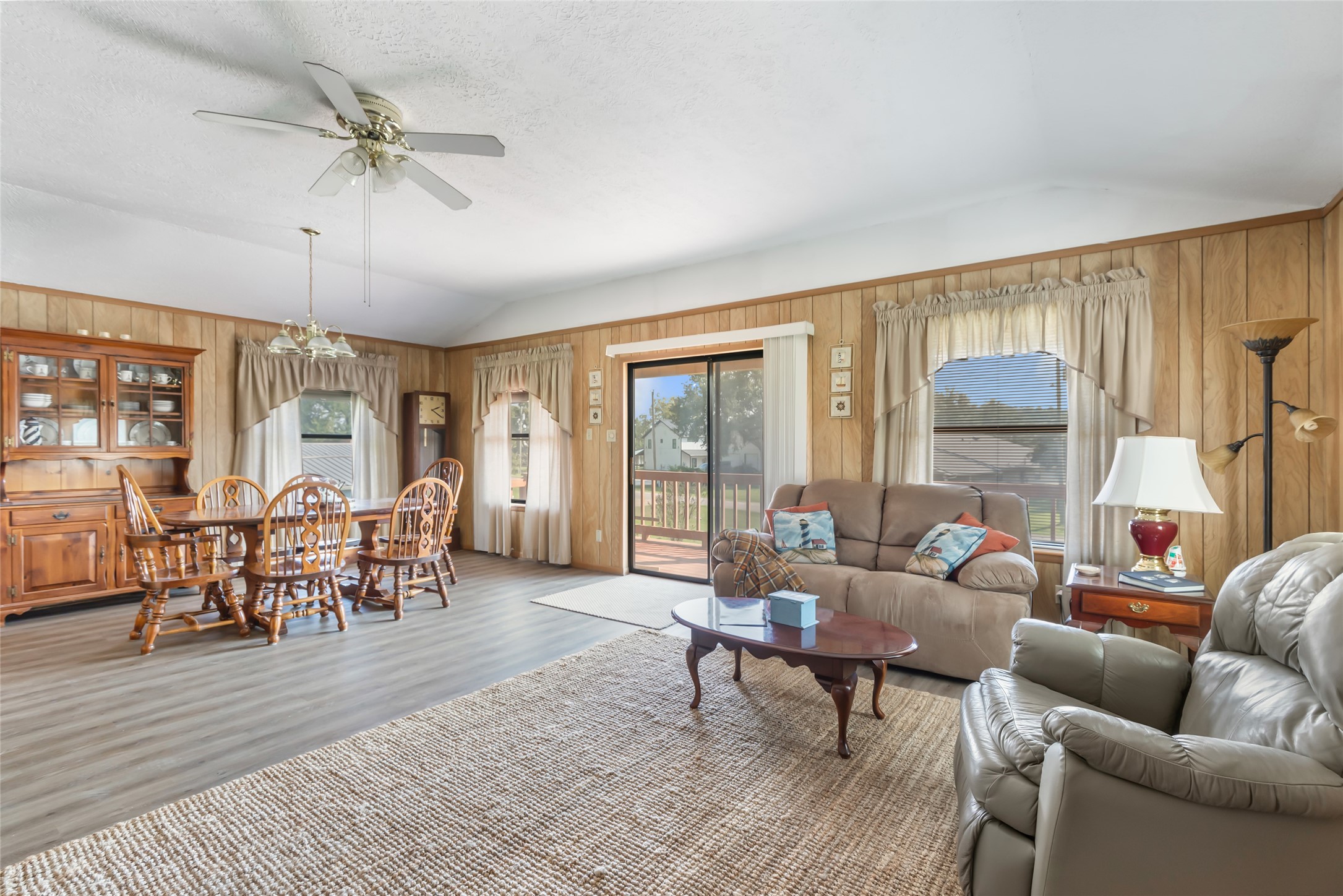 600 Sam Houston Loop Point Blank, TX 77364 - Photo 12 of 28