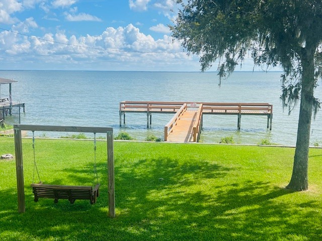 600 Sam Houston Loop Point Blank, TX 77364 - Photo 25 of 28 Large Pier within waling distance