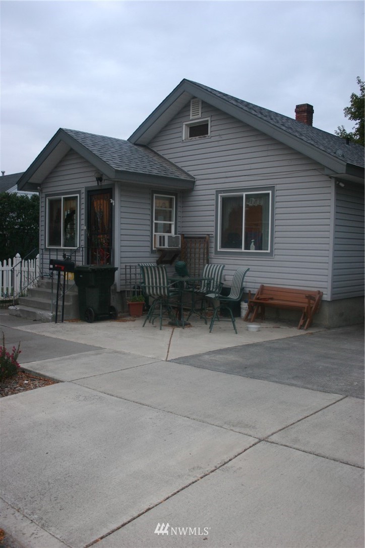 207 East 3rd Avenue Ritzville, WA 99169 - Photo 3 of 12 Gallery Image 3