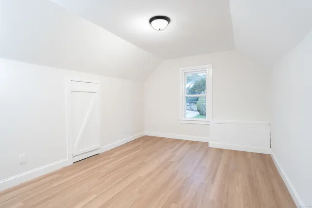 $369,900 | 7 Carver Avenue, Norwich, CT 06360