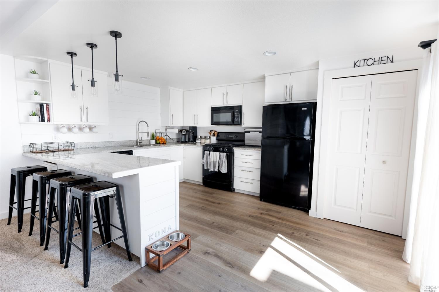 991 Santa Cruz Way Rohnert Park, CA 94928 - Photo 1 of 1 Gallery Image 1