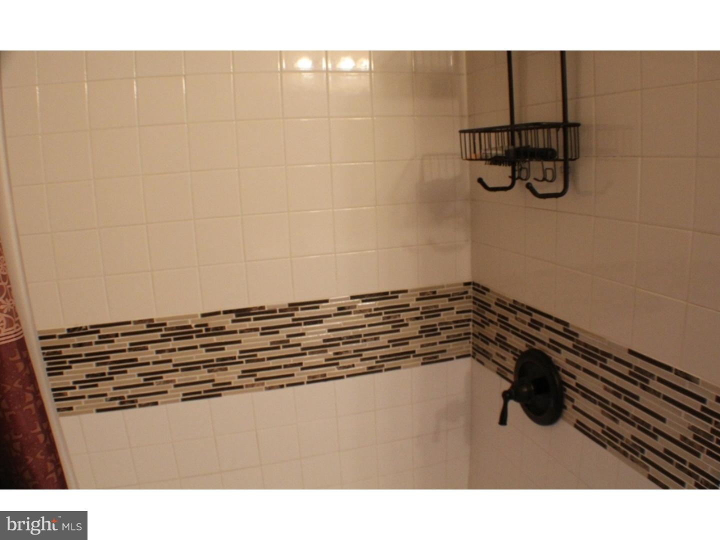 233 Beaver Road Southampton, PA 18966 - Photo 20 of 25 Bathroom