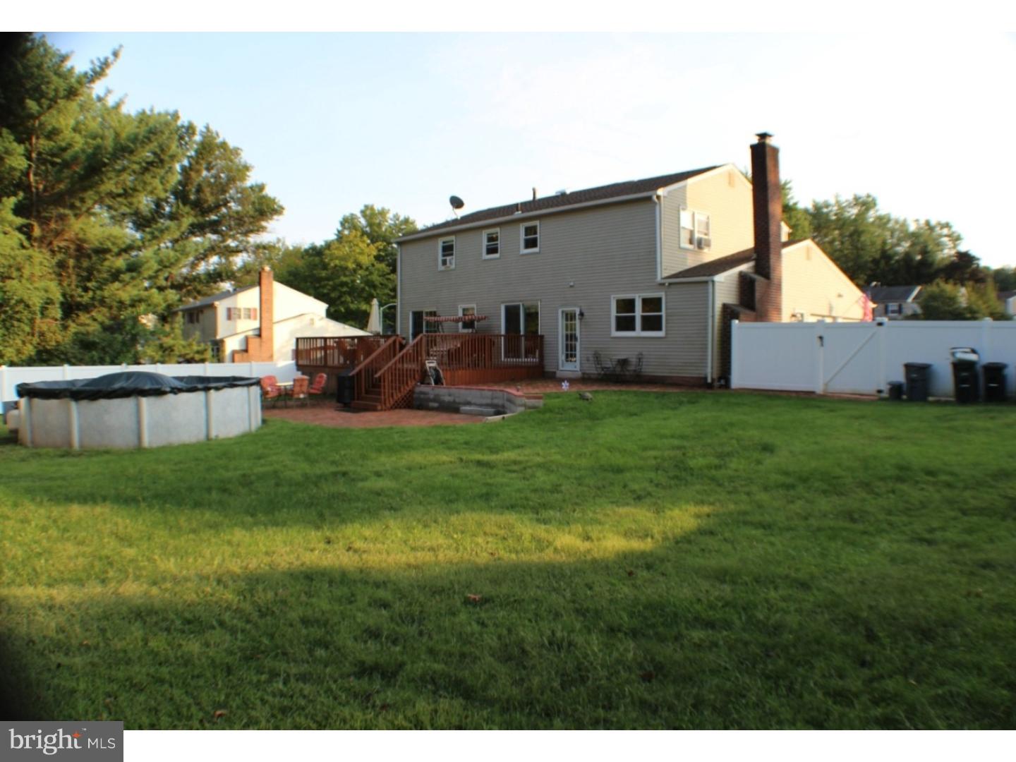 233 Beaver Road Southampton, PA 18966 - Photo 3 of 25 Exterior Back