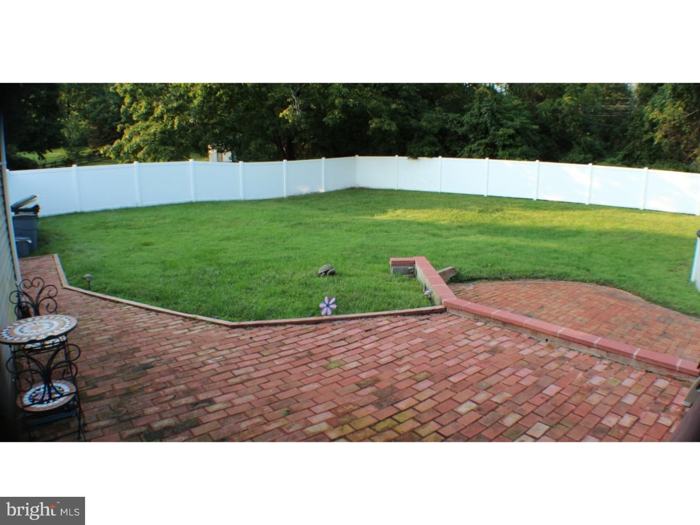 233 Beaver Road Southampton, PA 18966 - Photo 23 of 25 Exterior Back