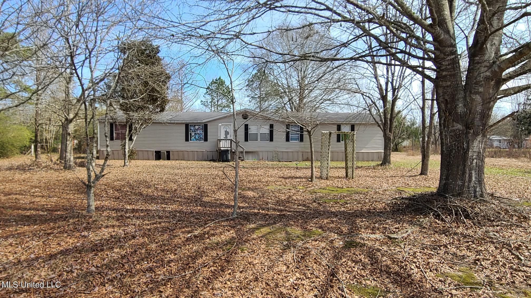28 Broad Ridge Drive Carriere, MS 39426 - Photo 5 of 8 20240215_115855