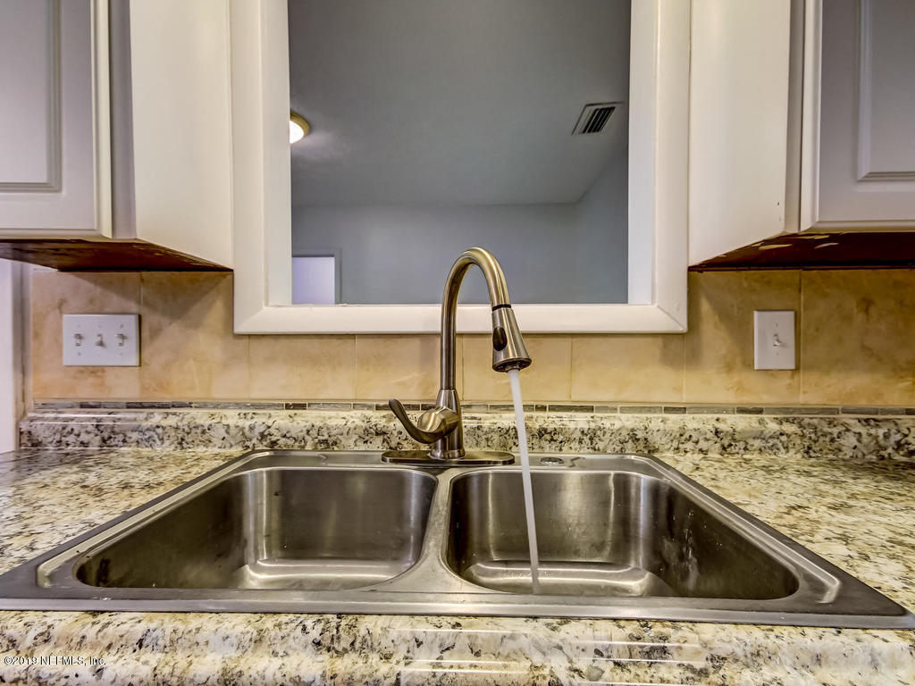 3731 Bessent Road Jacksonville, FL 32218 - Photo 24 of 48 3731 Bessent Rd Jacksonville-024-3-Kitch