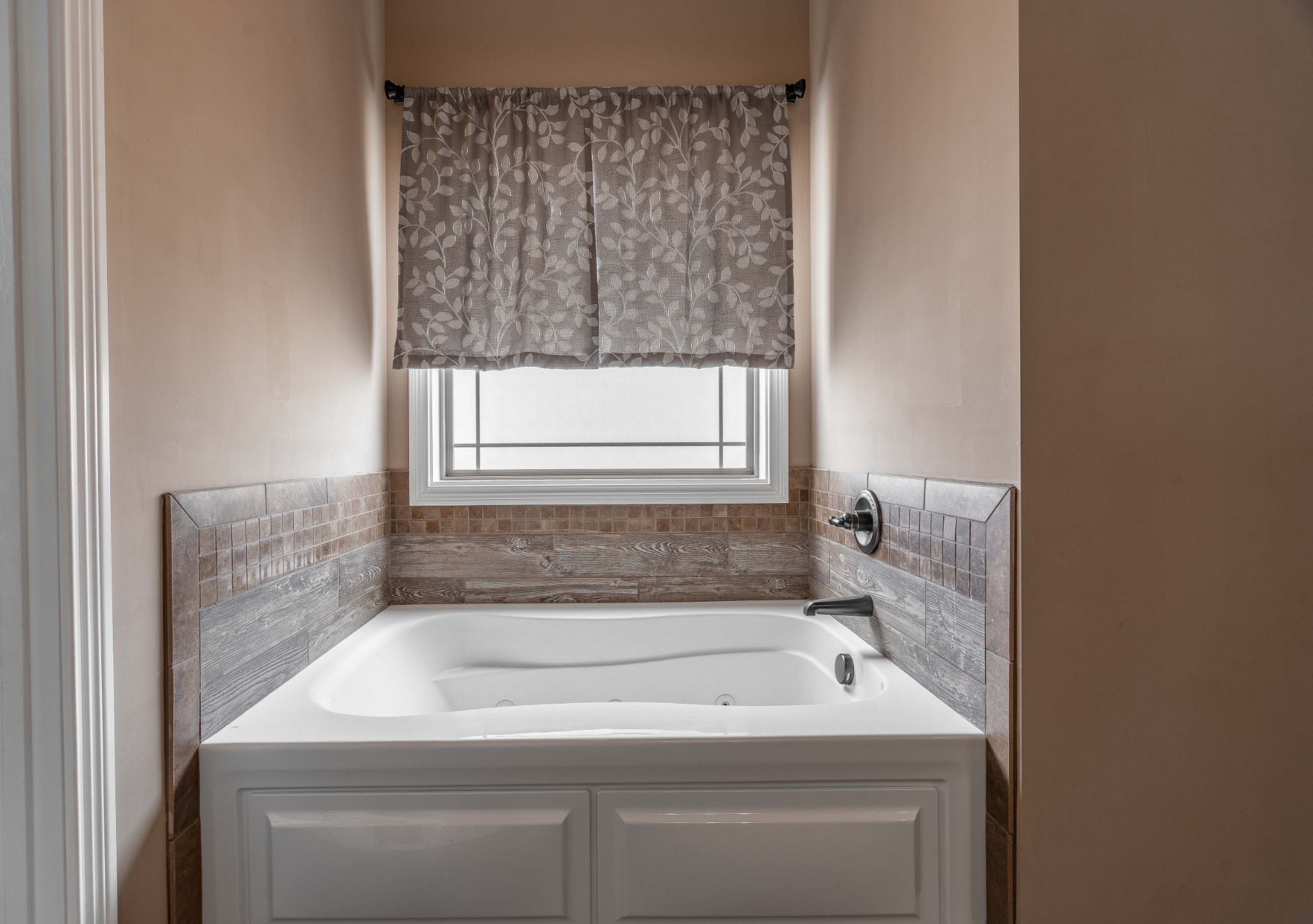 1524 Chapel Ridge Road Clarksville, TN 37040 - Photo 14 of 24 Gallery Image 14