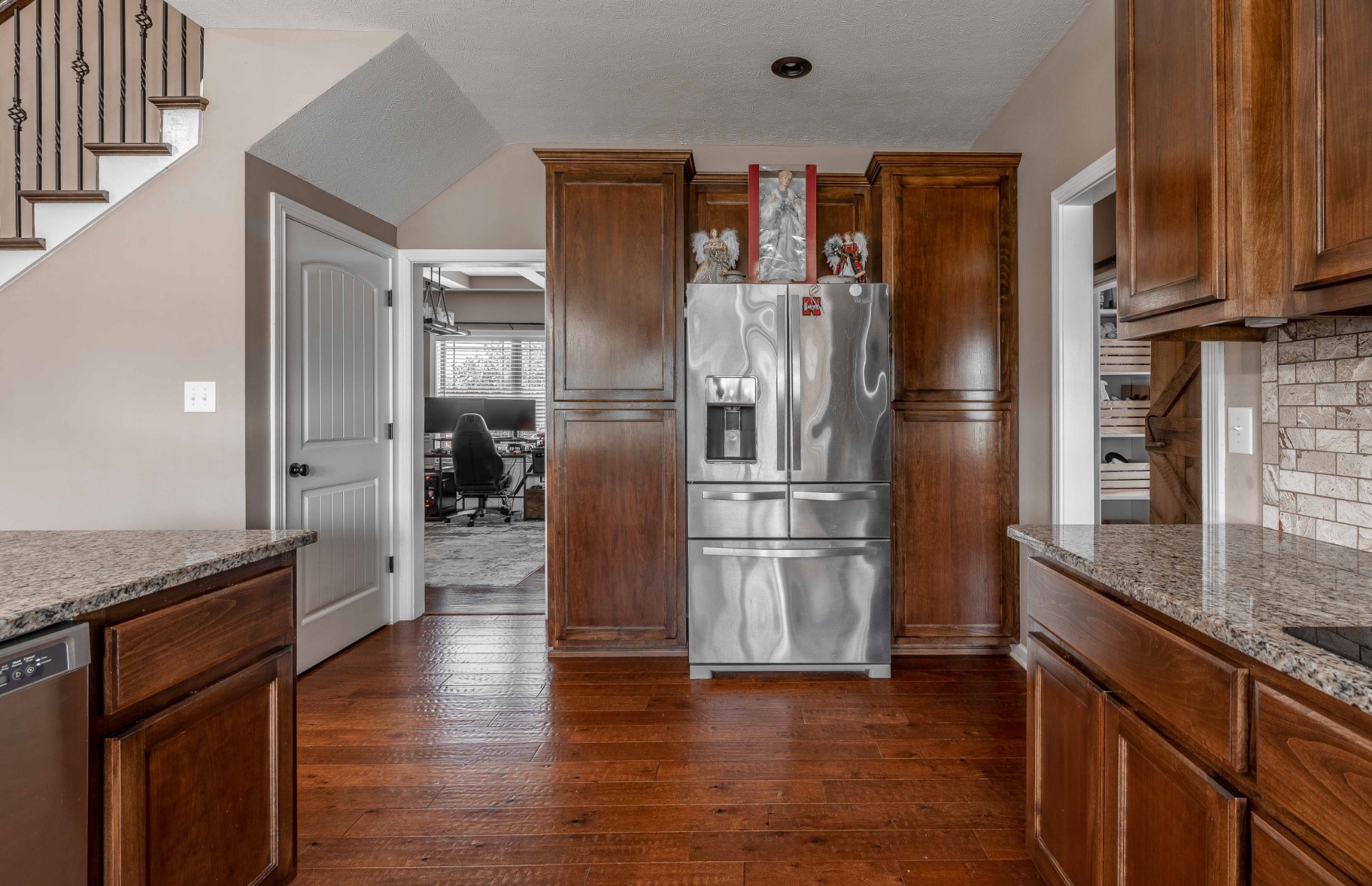 1524 Chapel Ridge Road Clarksville, TN 37040 - Photo 8 of 24 Gallery Image 8