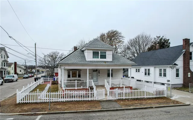 $540,000 | 970 York Avenue, Pawtucket, RI 02861