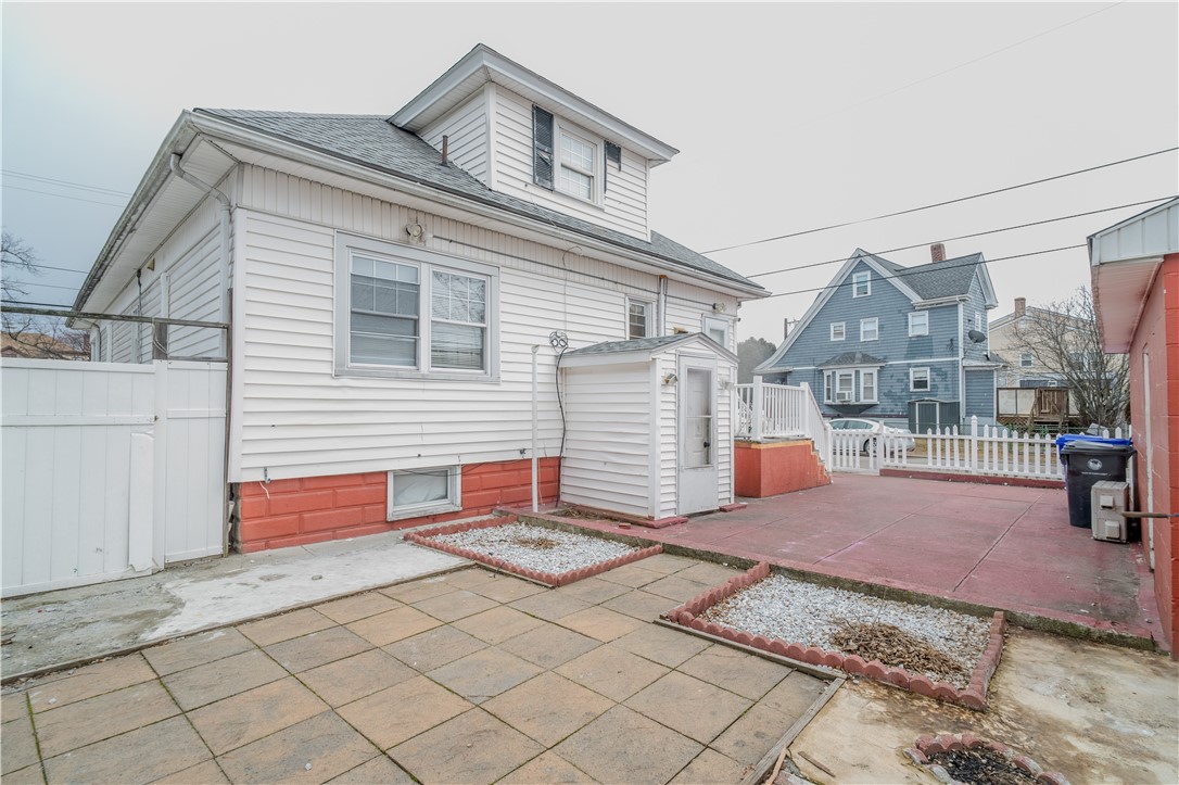 970 York Avenue Pawtucket, RI 02861 - Photo 14 of 16