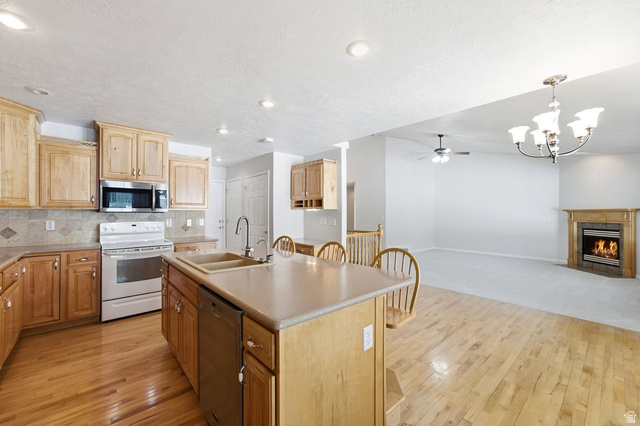 12758 Marks Way Riverton, UT 84065 - Photo 16 of 60