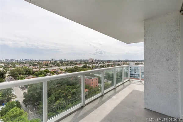 $2,500 | 1871 Northwest S River Drive, Unit 902, Miami, FL 33125