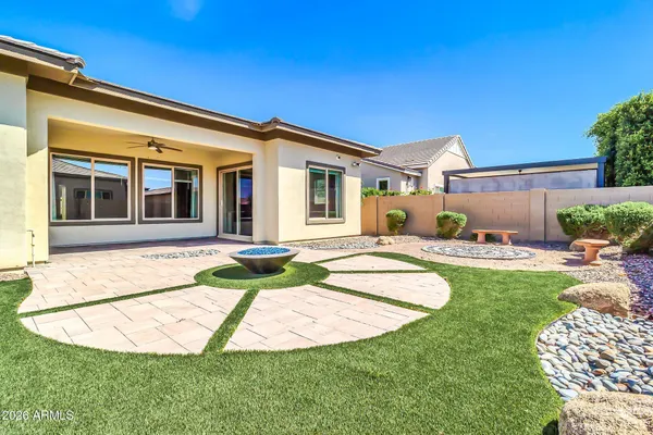 $1,090,000 | 1441 East Powell Way, Gilbert, AZ 85298