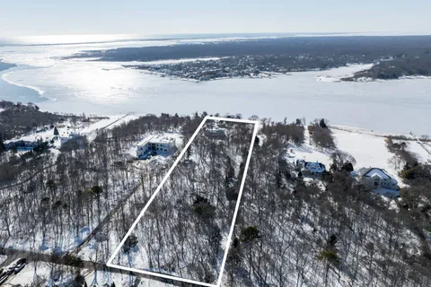 $2,250,000 | 34 Old Neck Road South, Center Moriches, NY 11934