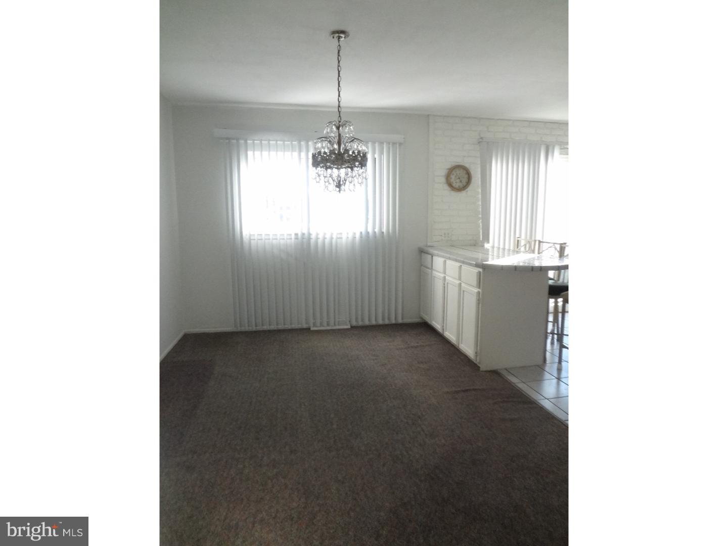 330 Yale Road Pemberton, NJ 08068 - Photo 4 of 16 Dining Room