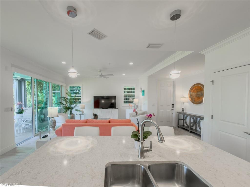 2543 Seychelles Drive, Unit 604 Naples, FL 34112 - Photo 16 of 50
