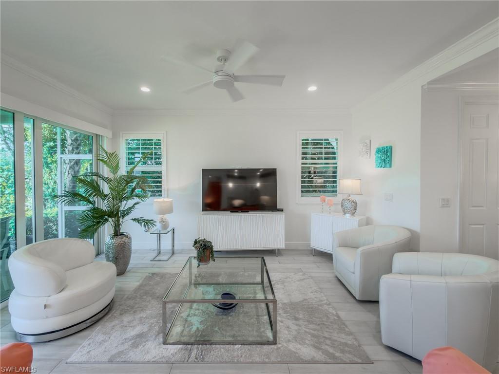 2543 Seychelles Drive, Unit 604 Naples, FL 34112 - Photo 4 of 50