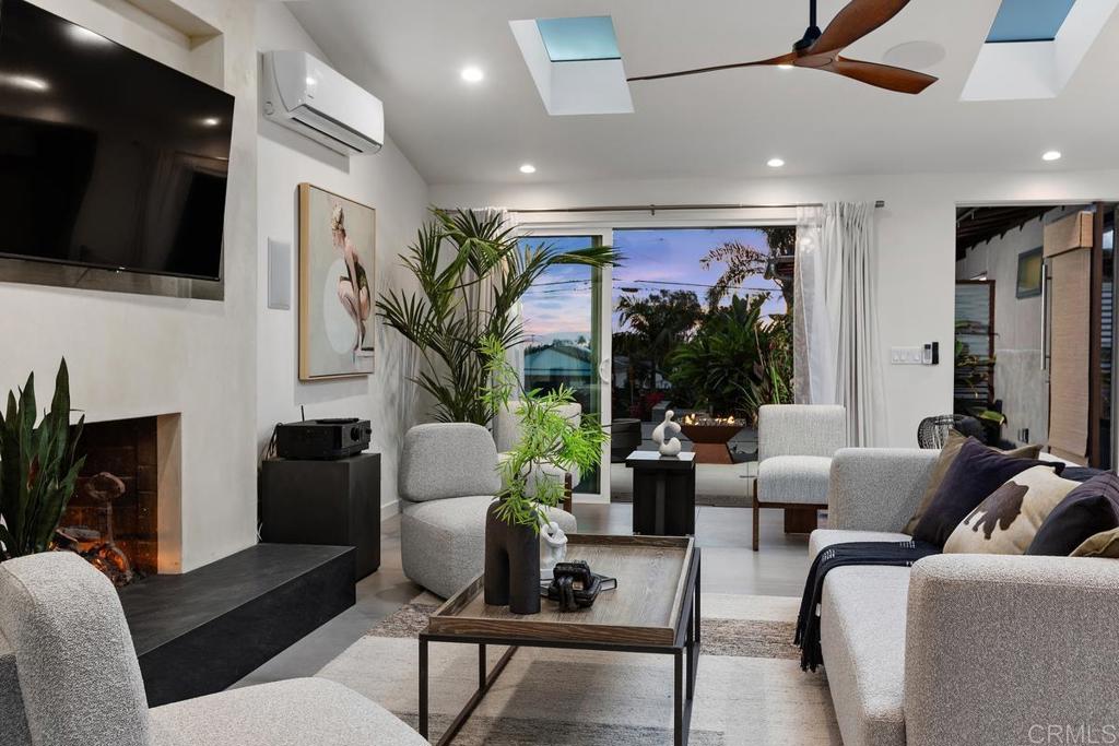 803 Saxony Road Encinitas, CA 92024 - Photo 12 of 52