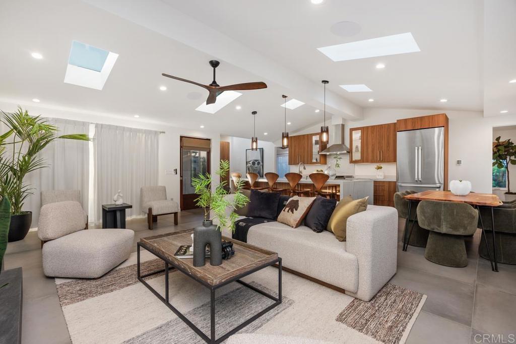 803 Saxony Road Encinitas, CA 92024 - Photo 7 of 52